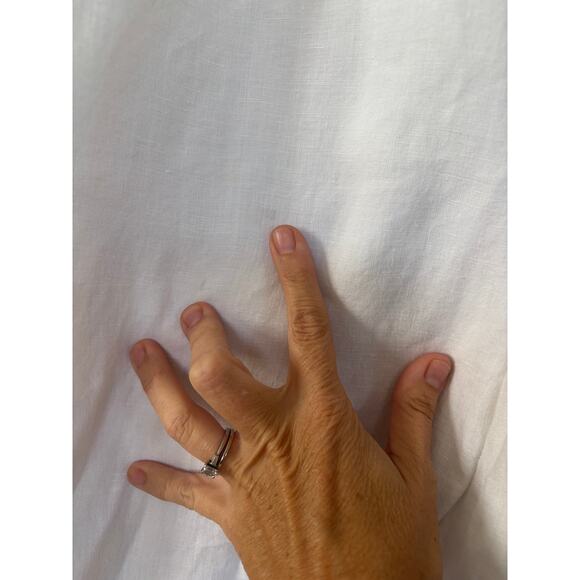 Bryn Walker White Capri Linen Pants Size Medium - Picture 13 of 14